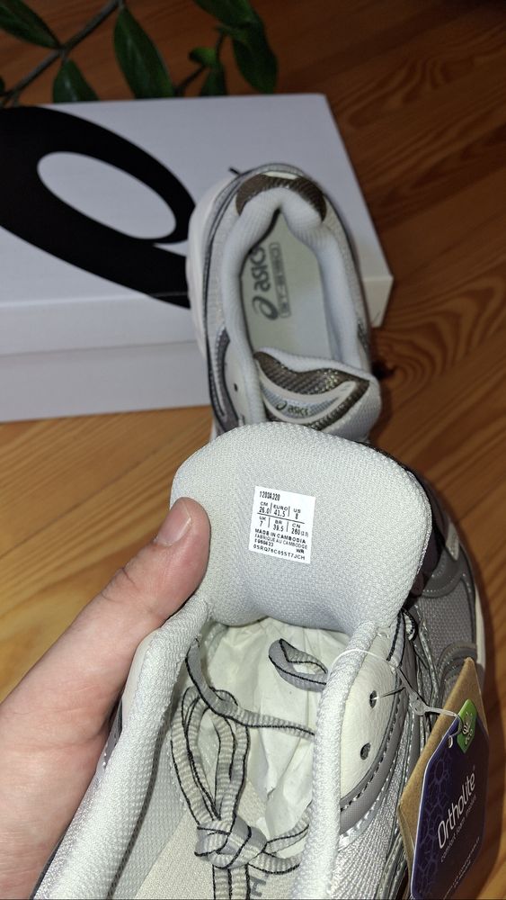Чоловічі кросівки Asics 2160GT 41,41.5,45