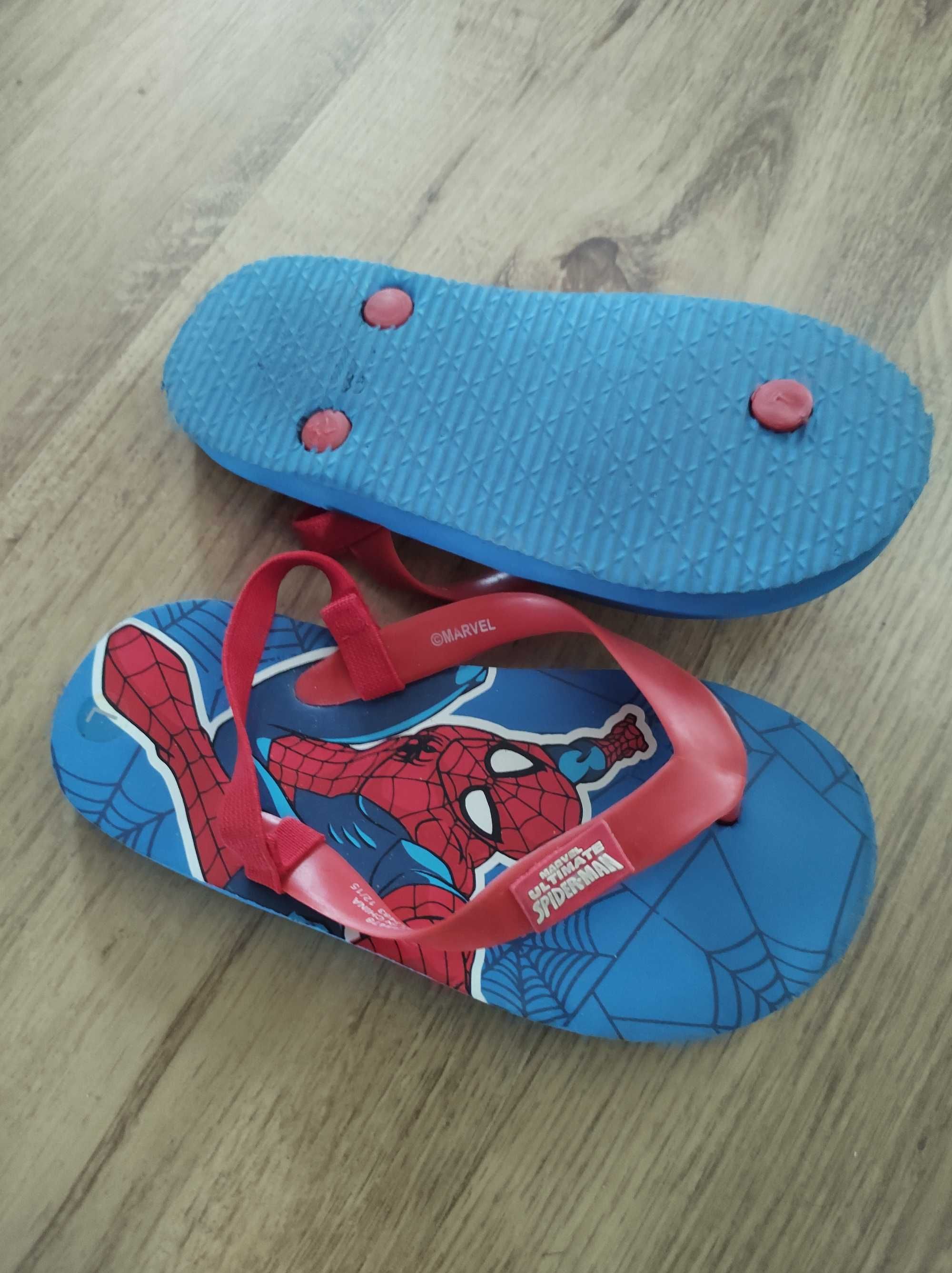 Buty dziecięce, klapki z gumką Spiderman