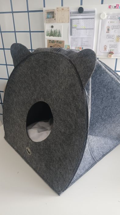 Casa para gatos em feltro