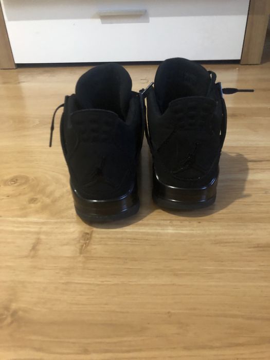 Jordan 4 Black Cat