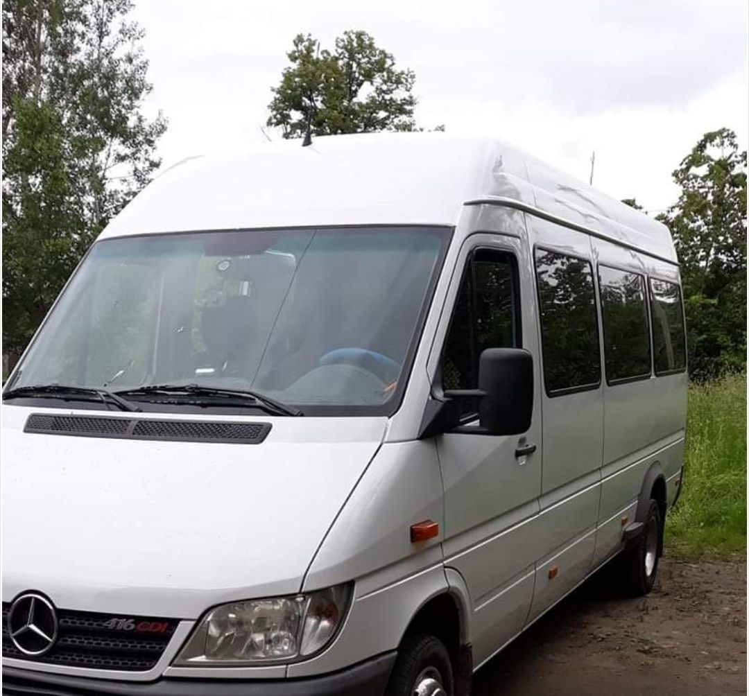 Пасажирські перевезення по Украіні авто Mercedes-Sprinter 20 місць.