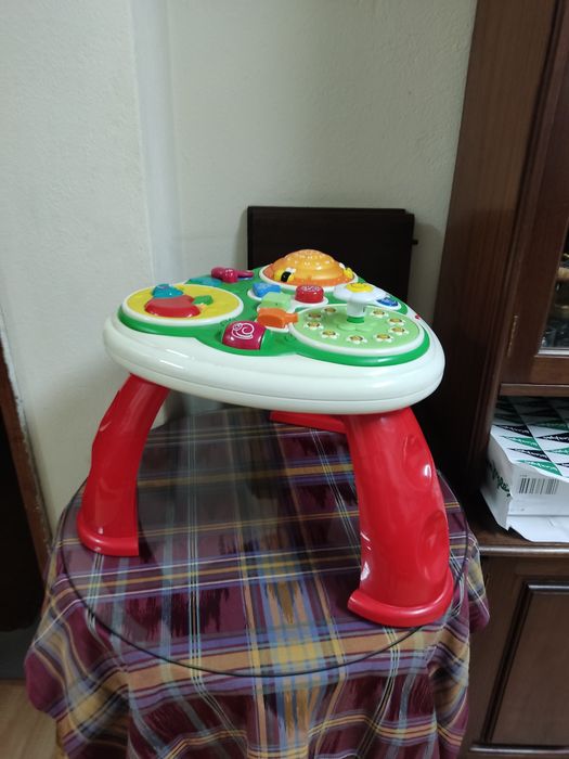 Dois brinquedos Chicco