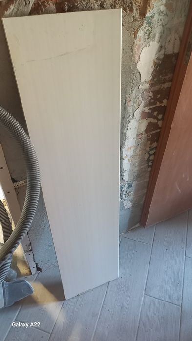 Підвіконник білий