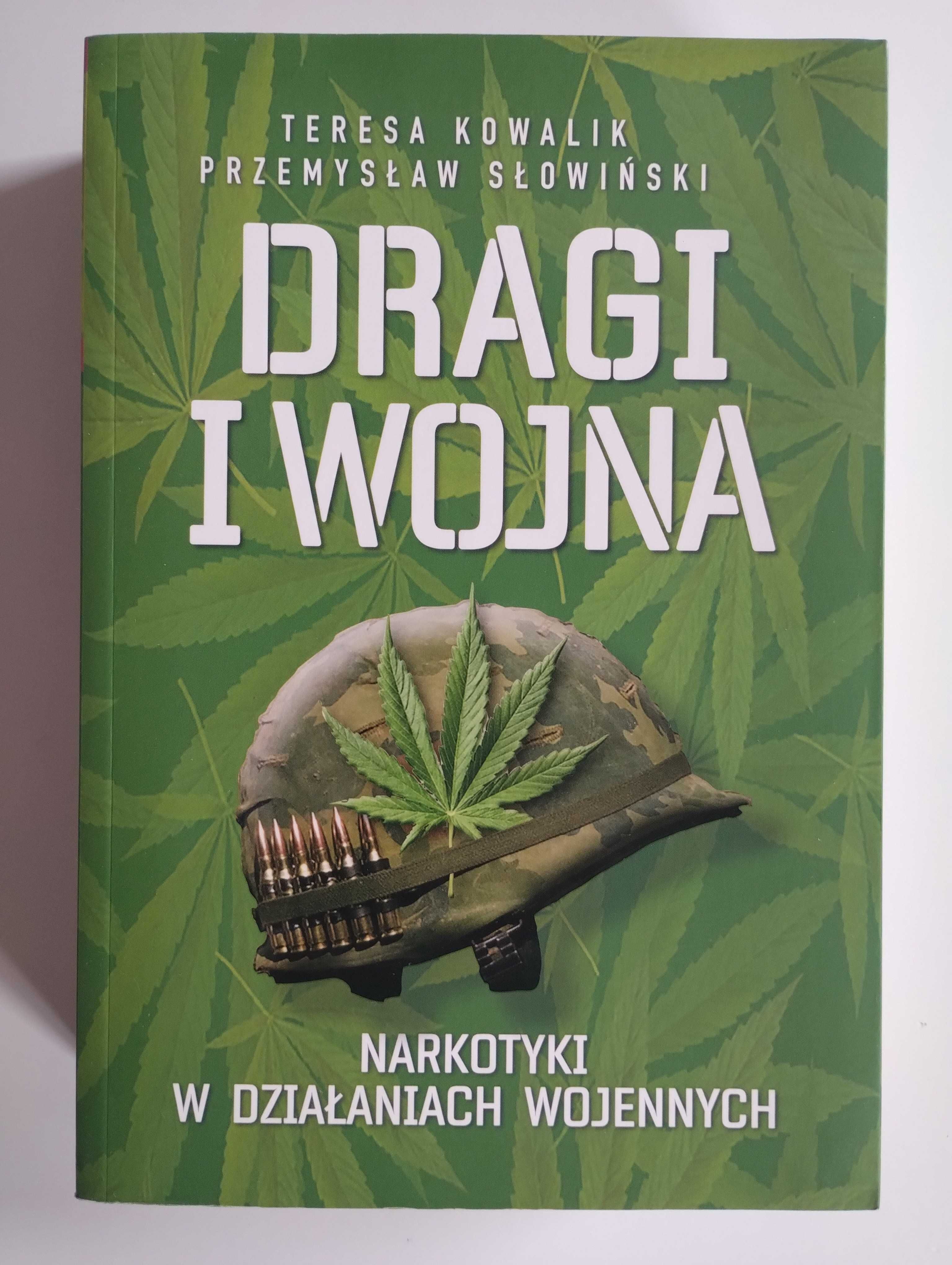 Dragi i wojna - Teresa Kowalik i Przemysław Słowiński