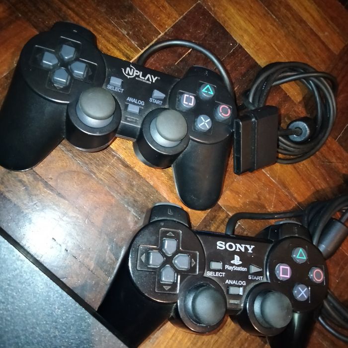 PlayStation 2 FAT (40 jogos) alterada