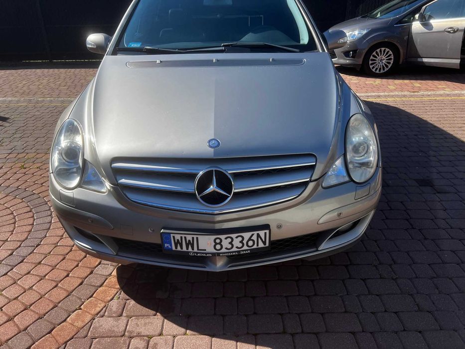 Mercedes R klasa, Bezwypadkowy, stan bardzo dobry