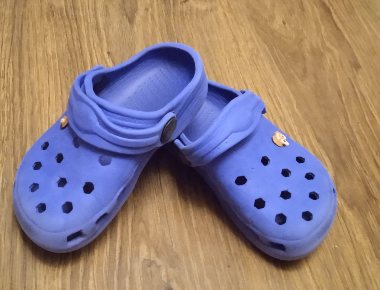 Niebieskie crocsy , rozmiar 23