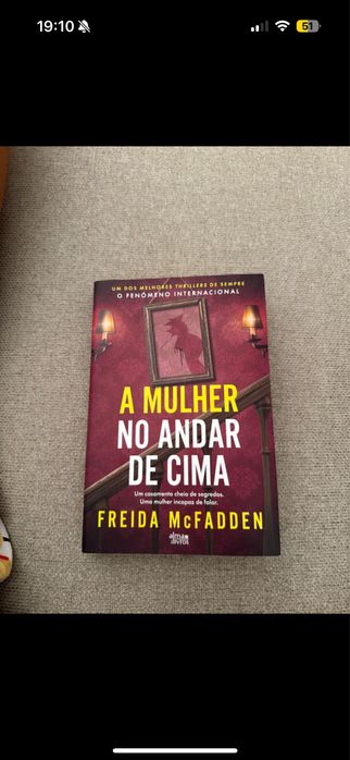 O Namorado e A mulher no andar de cima Freida Mcfadden