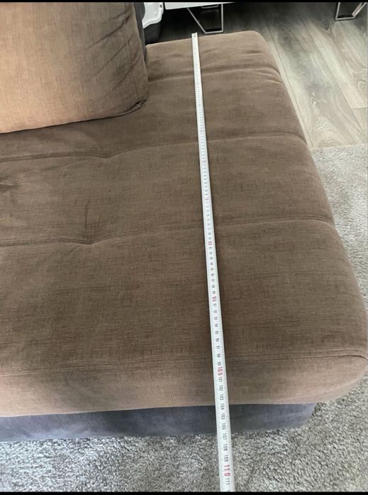 Sofa com chaise longue