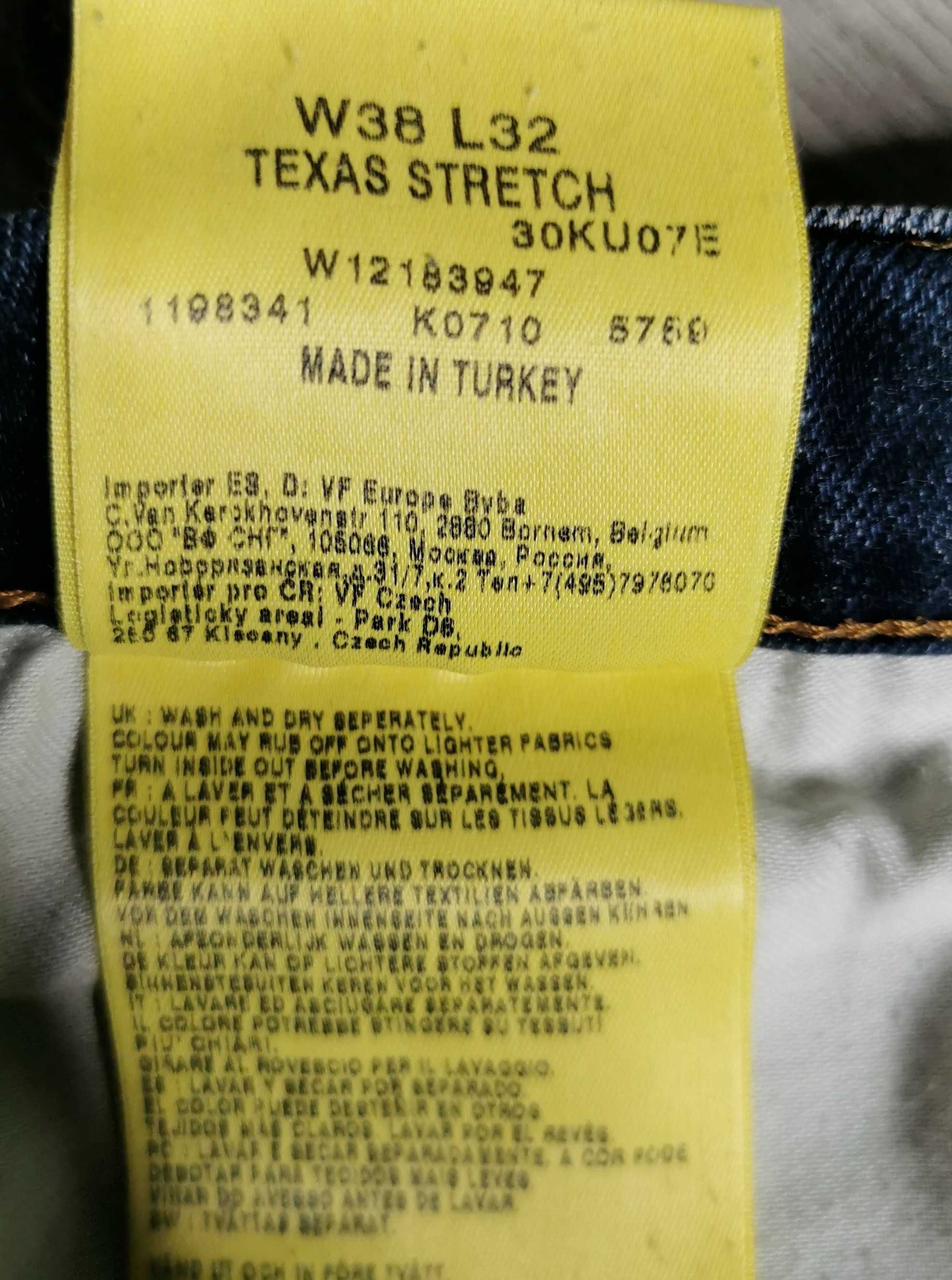 Spodnie jeansy Wrangler Texas stretch rozmiar W38 L32 3XL/4XL