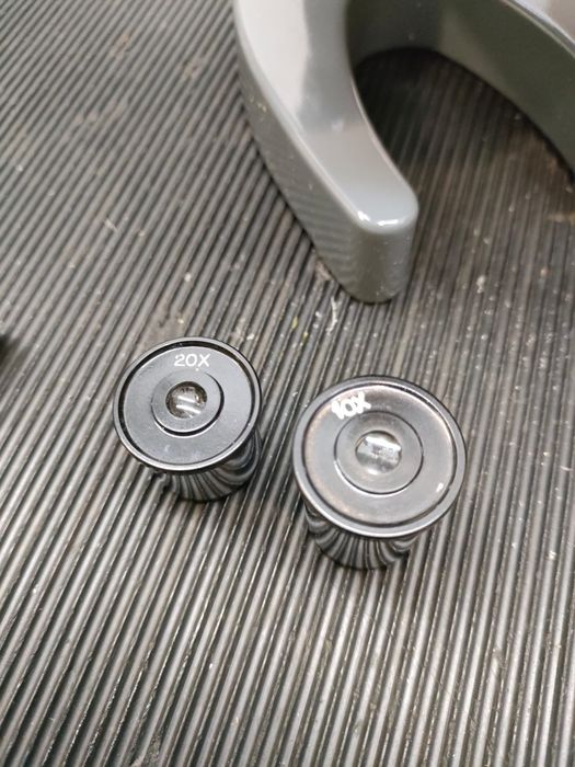 Microscópio Vintage 80x a 1200x