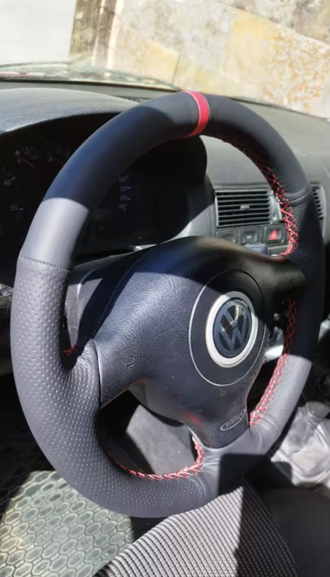 Чехол на руль golf 4