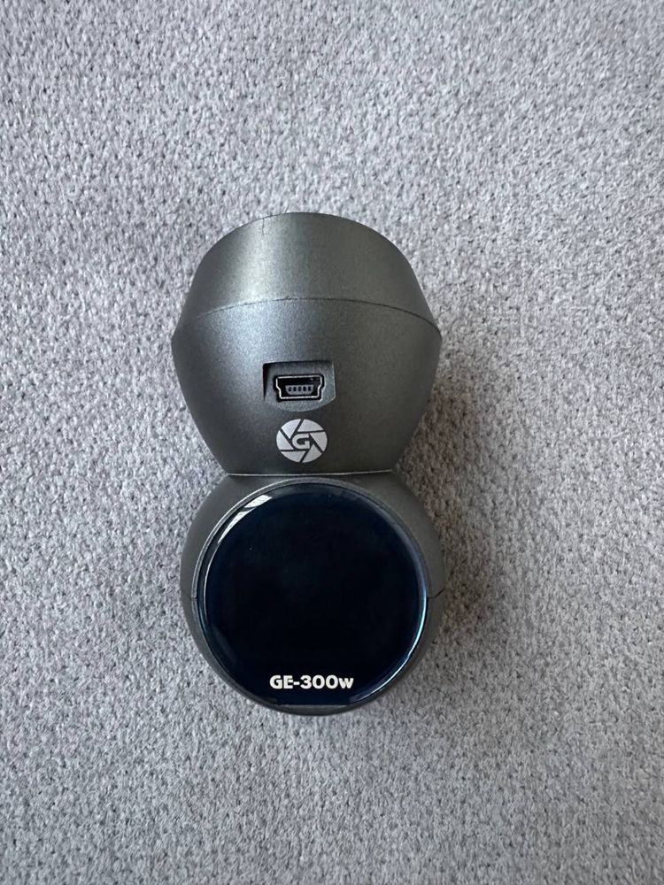 Видеорегистратор Globex GE-300w