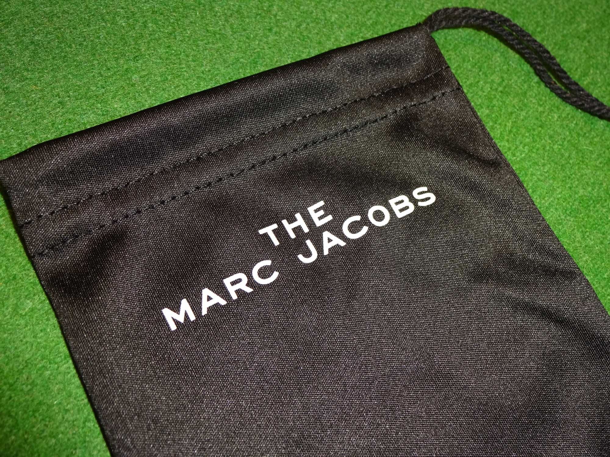 THE MARC JACOBS czarny pokrowiec woreczek ściereczka do okularów