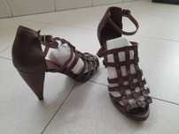 Lote de 9 pares de sapatos/sandalias/cunhas - tamanho 38/39