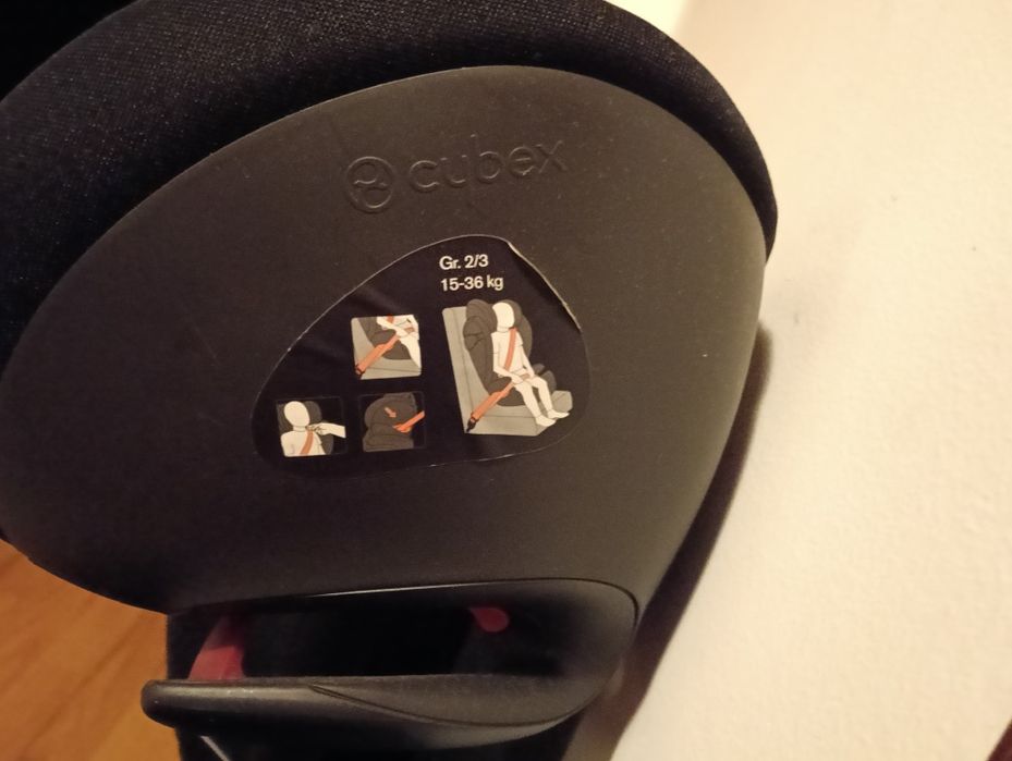 Cadeira grupos 2 e 3 Cybex Solution M fix