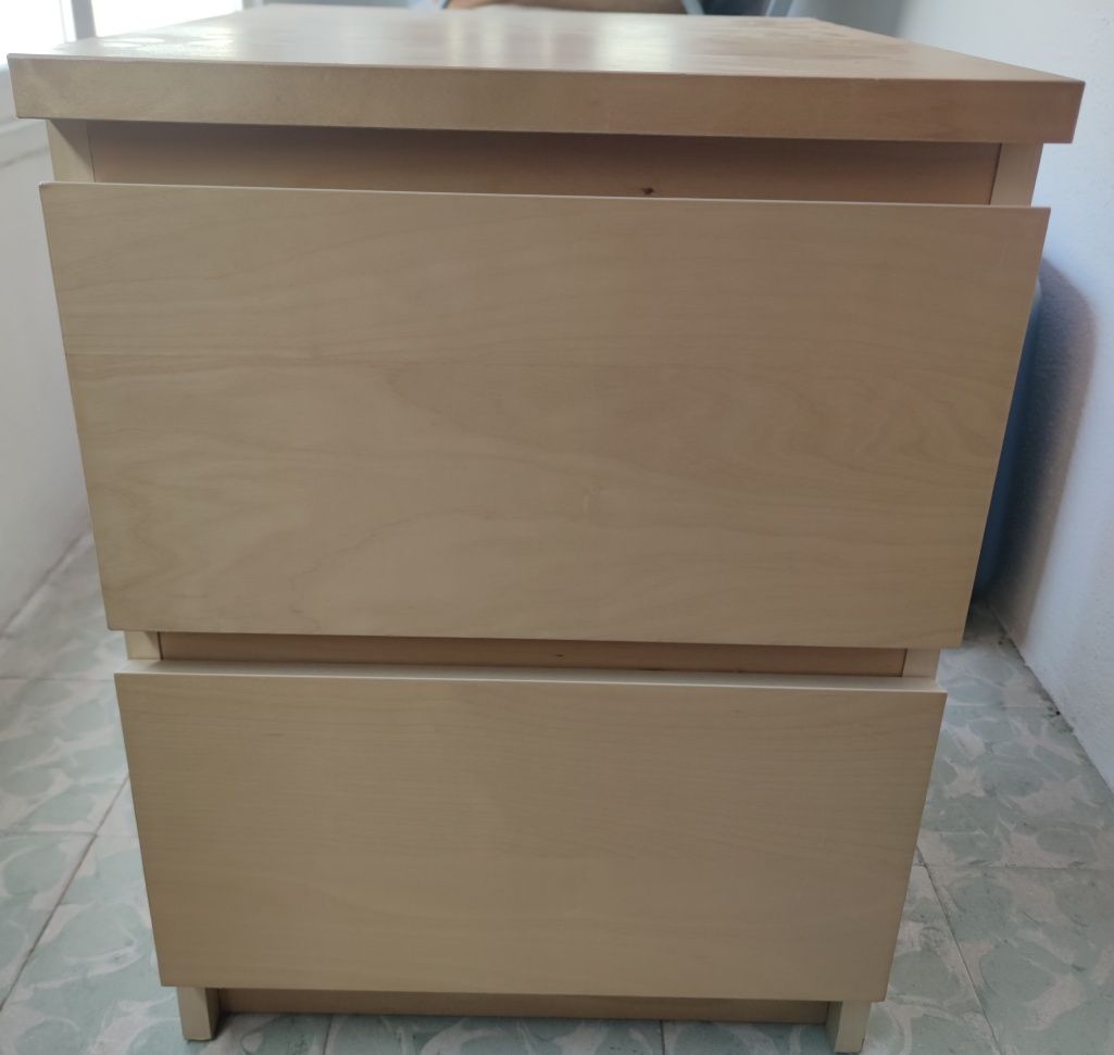 Mesa de Cabeceira