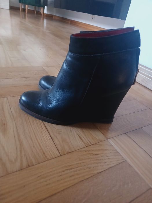 Botki carinii rozmiar 38