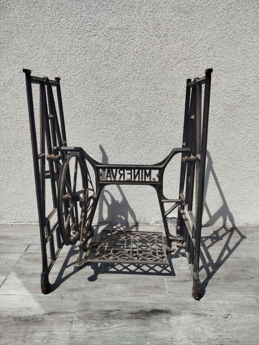 Nogi maszyny do szycia, maszyna do szycia