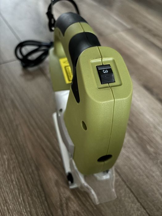 Лобзик eltos ЛЭ-100-920л