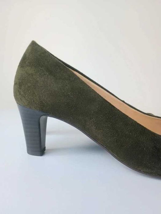 Buty na obcasie Gabor khaki oliwkowe niski obcas 35,5 zamszowe skóra