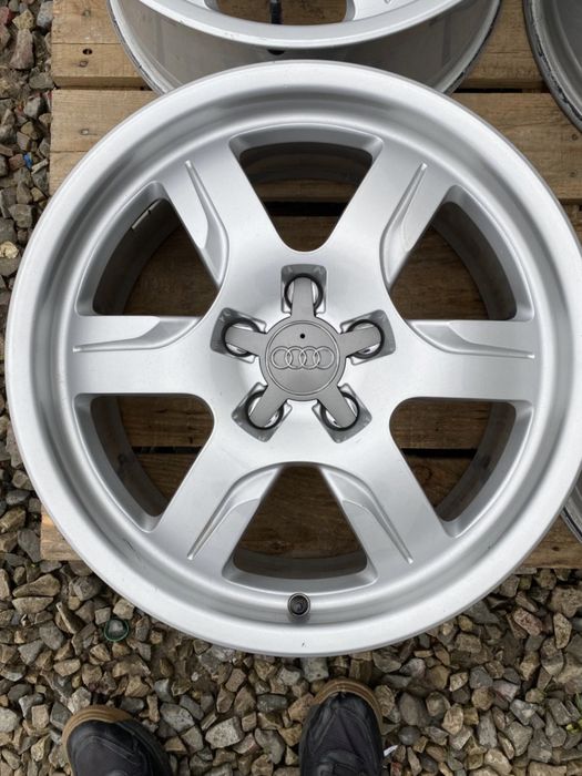 Диски R17 5x112 Audi A4 Allroad A5 A6 Audi A6 Allroad Quattro A8 Q5