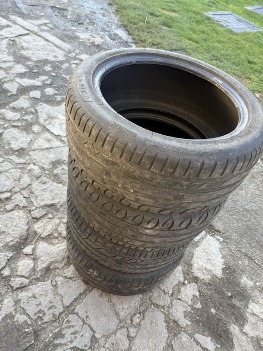 Opony letnie 4x komplet Kormoran UHP 235/45 r17 dot 22