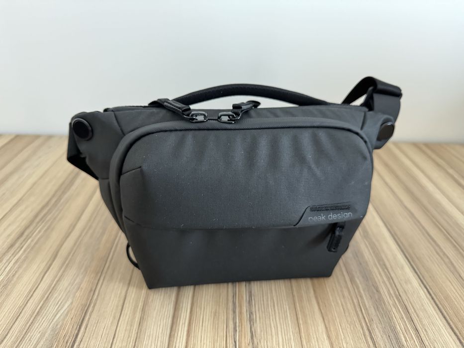 Peak Design Everyday Sling 3L