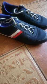 Buty 42 Hilfiger