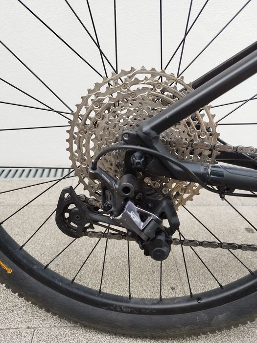 Bicicleta BTT canyon