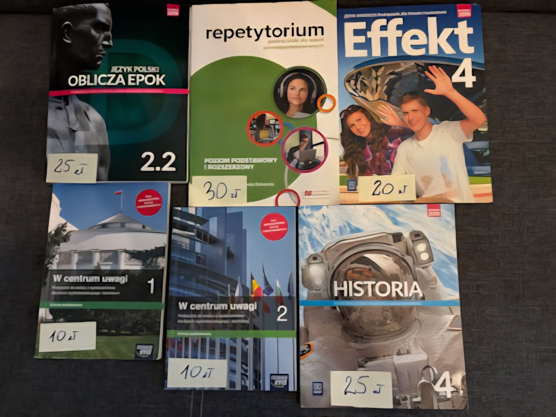 Oblicza epok 2.2, Historia 4,Effekt 4,W centrum uwagi 1i2