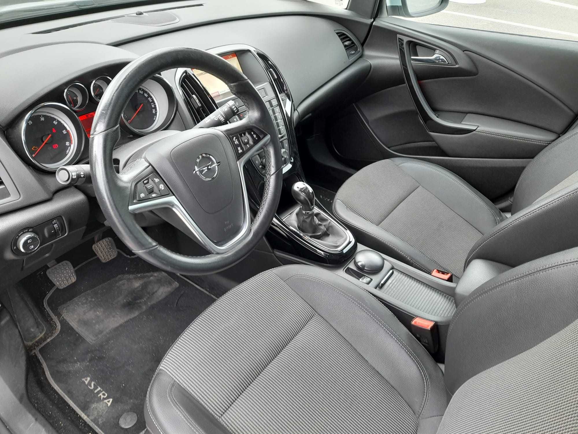 Opel Astra Sports Tourer