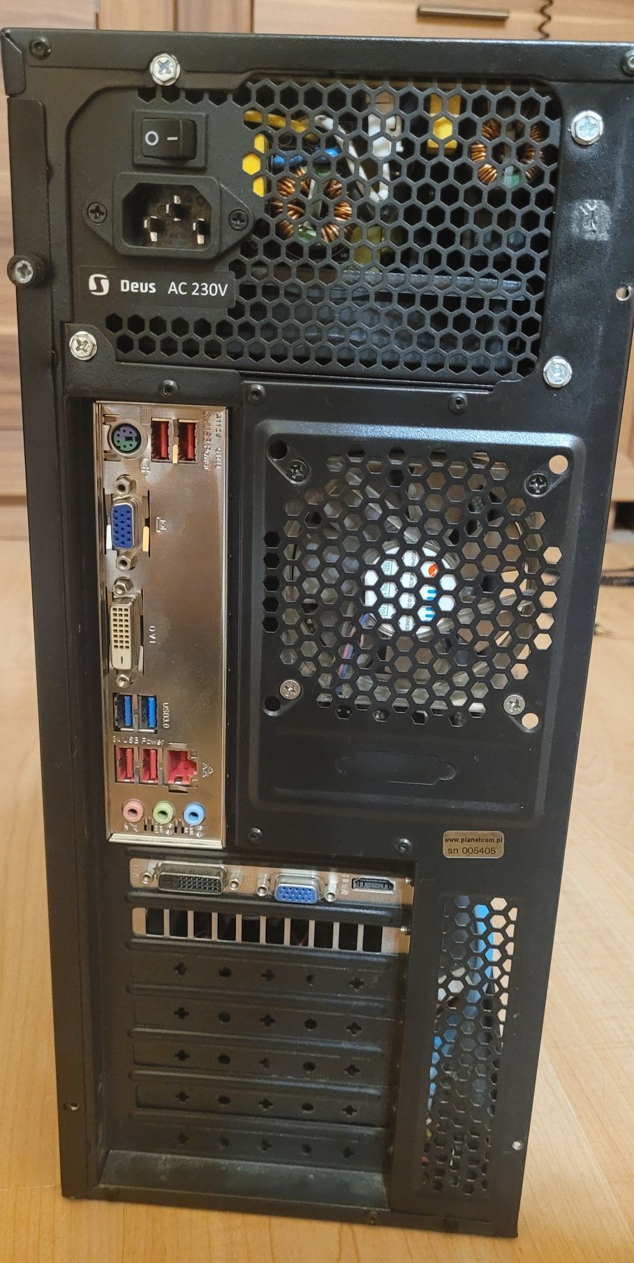 Komputer stacjonarny GTX650, AMD Athlon II 2,59GHz, dysk 500GB, 8GB