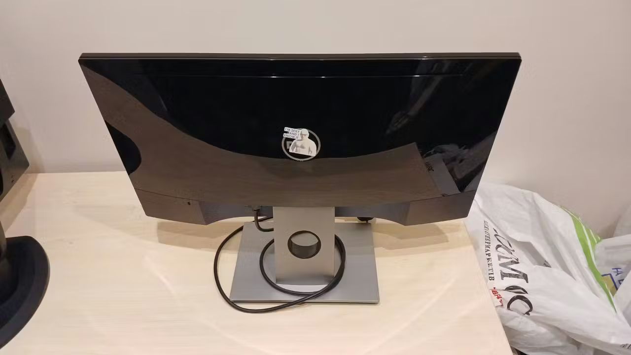 Продам монитор Dell
