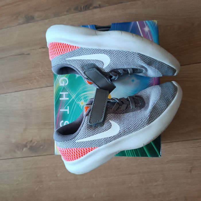 Buty adidasy Nike 31