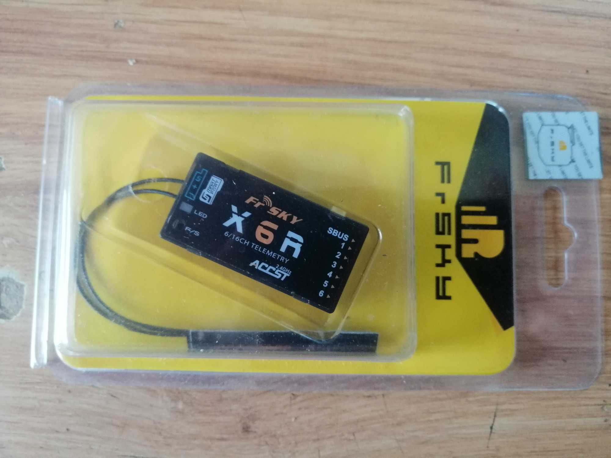 FRSKY odbiornik rc fabrycznie nowy  samolot rc