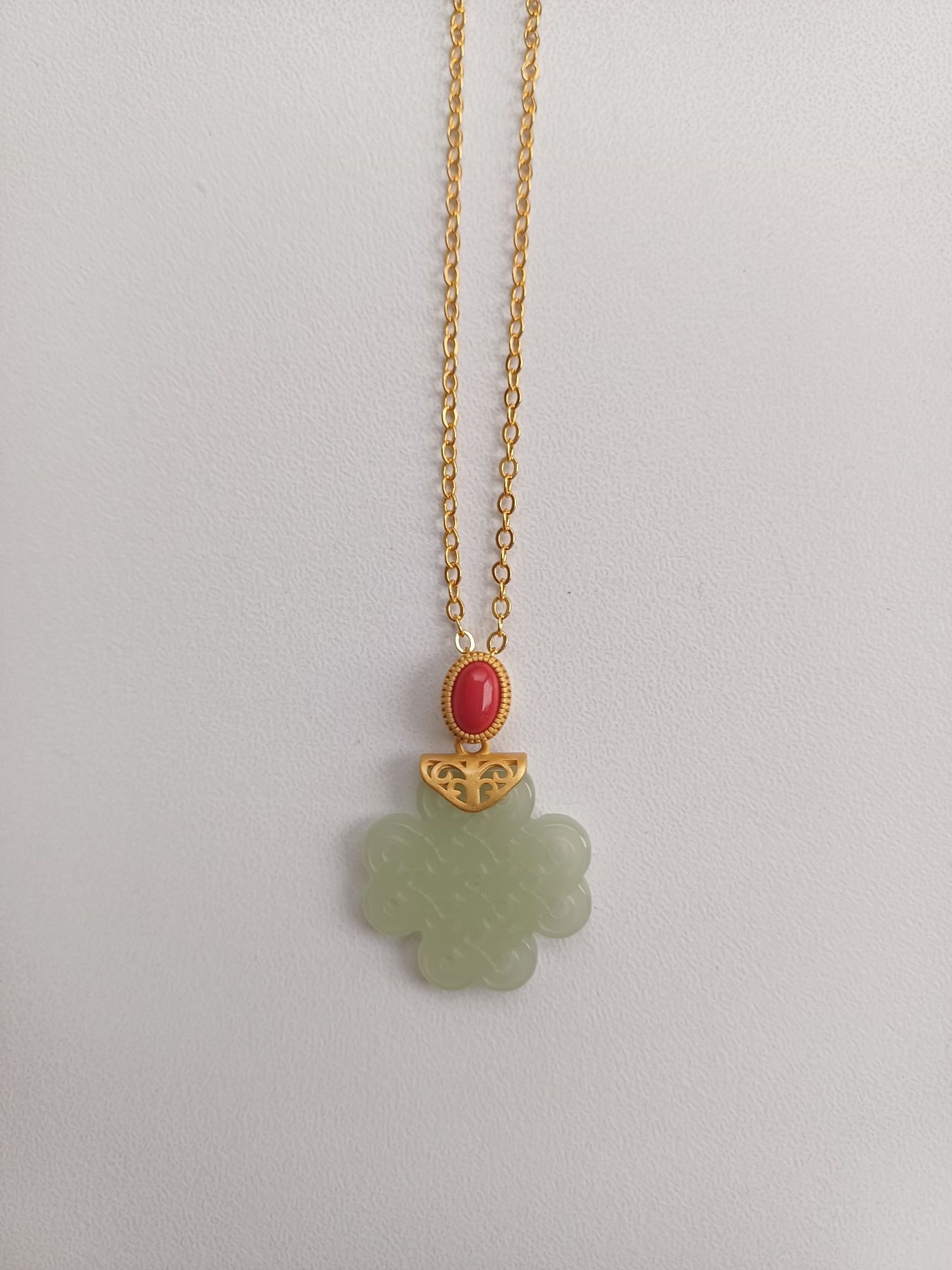 Colar de imitação de estilo clássico chinês, com nó chinês