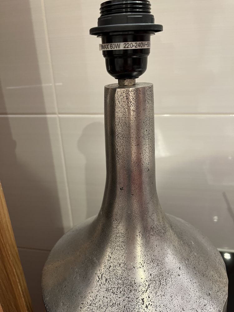 Candeeiro de mesa