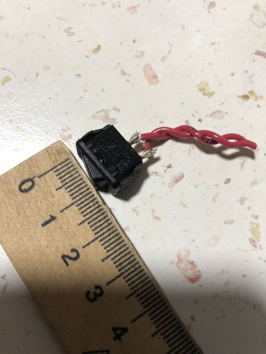 Кнопка включать / выключать