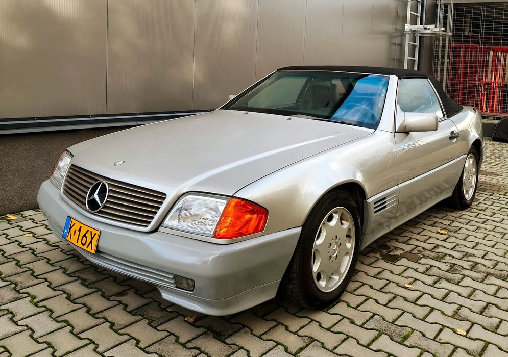 Mercedes-Benz SL Rejestracja na zabytek R129 500SL 1990 - film na YOUTUBE, ceramika.