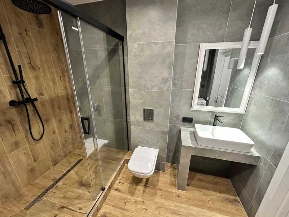 Оренда. ЖК Seven(Севен). Дніпровська наб. 18А (будинок з генератором)