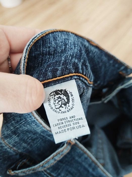 Jeansy flare diesel