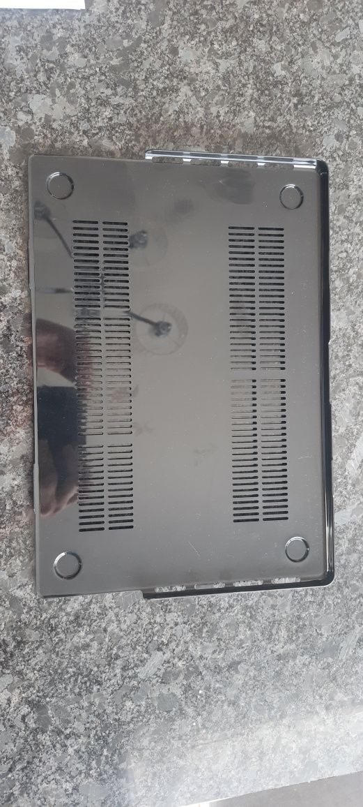 Obudowa etui kompatybilne z MacBook Air 2023-24