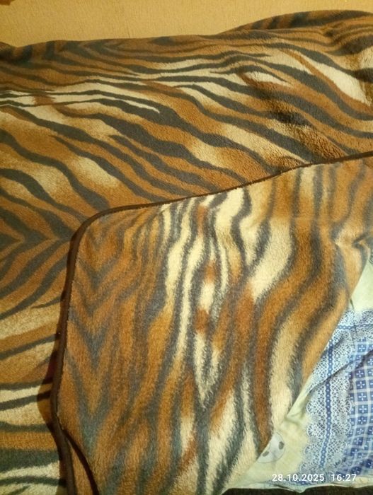 Шерстяной плед покрывало.