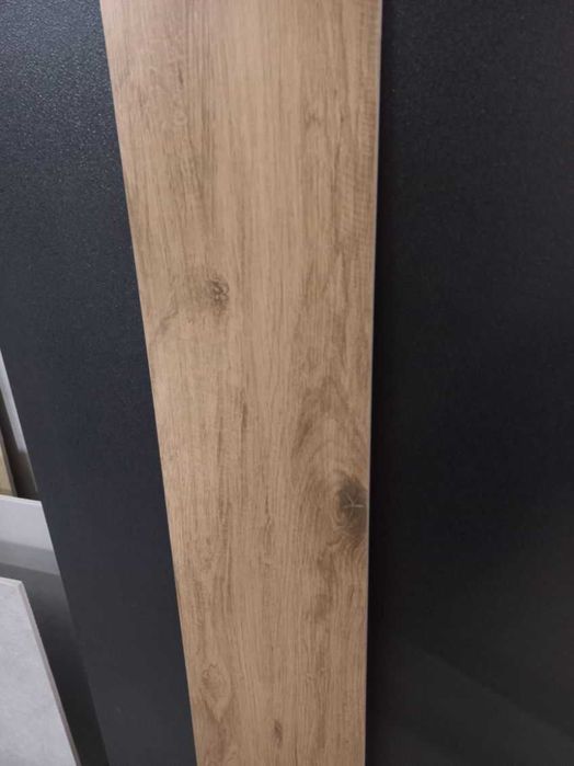 Płytki drewnopodobne 20x120 Gat.1