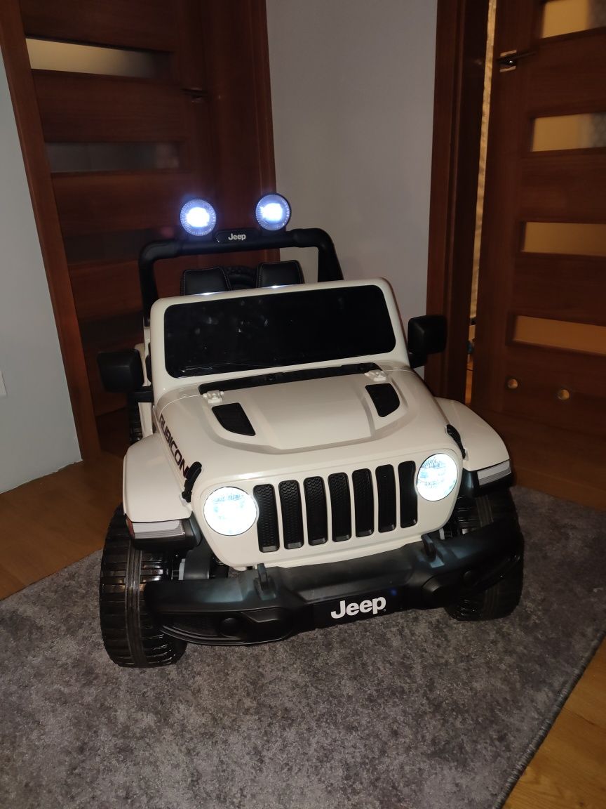 Samochód elektryczny Jeep