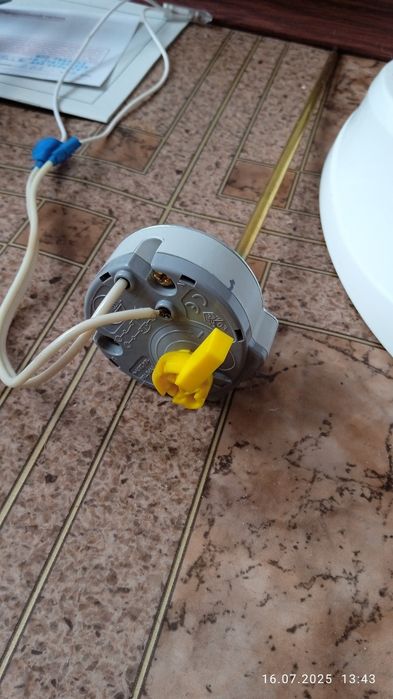 Тен ,Терморегулятор от нагревательного бака. Недорого.