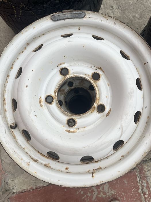 Шини диски на ниву або нива шевроле