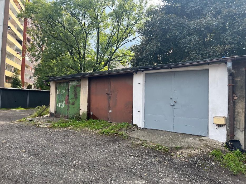 Garaż na wynajem w Chorzowie