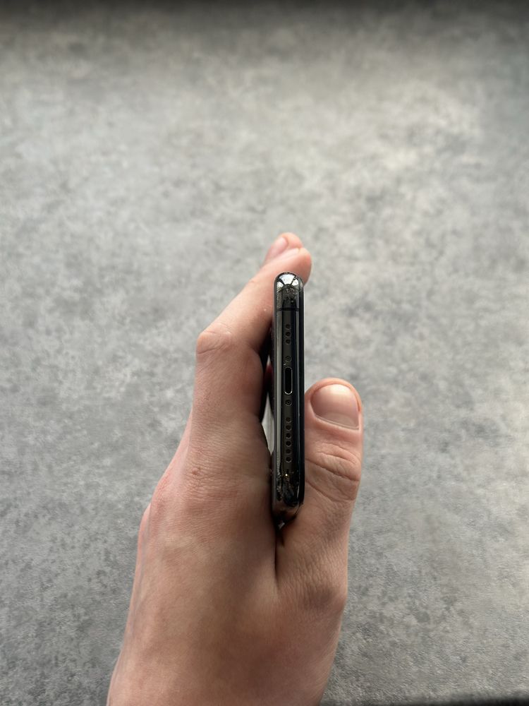 Apple Айфон/iphone 11pro 64gb Неверлок Space Gray АКБ:90% (215$)